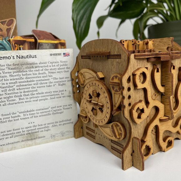 ClueBox Captain Nemo's Nautilus - Escape Room in a box - Made in Germany - Picture 2 of 7